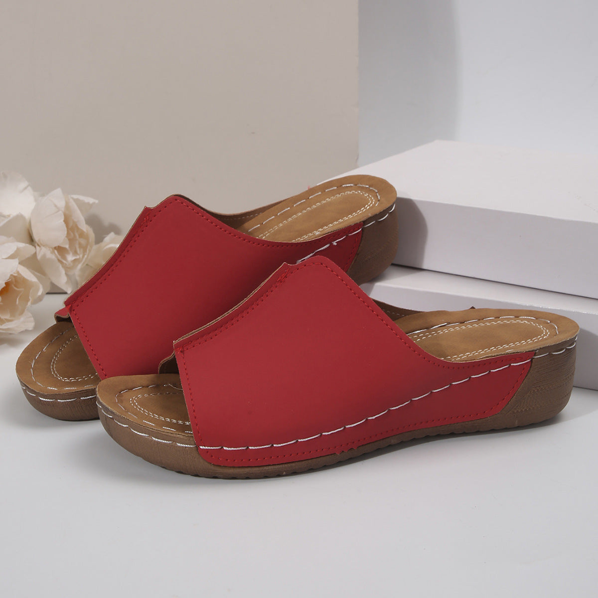💥 💥【Hot Sale】 Fleksibilne i lagane sandale na klin s debelim potplatom 3677503