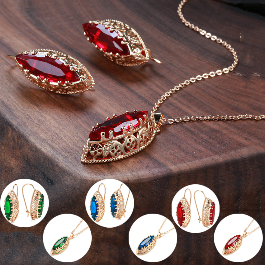💎 Conjunto de 【collar + pendientes】 adornado con elegantes tréboles de cuatro y tres hojas