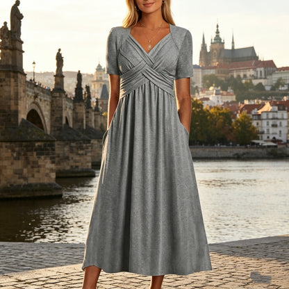 ⏳ Utolsó nap -50% kedvezmény【S-3XL】Tiszta színű, hétköznapi divatos közepes hosszúságú ruha