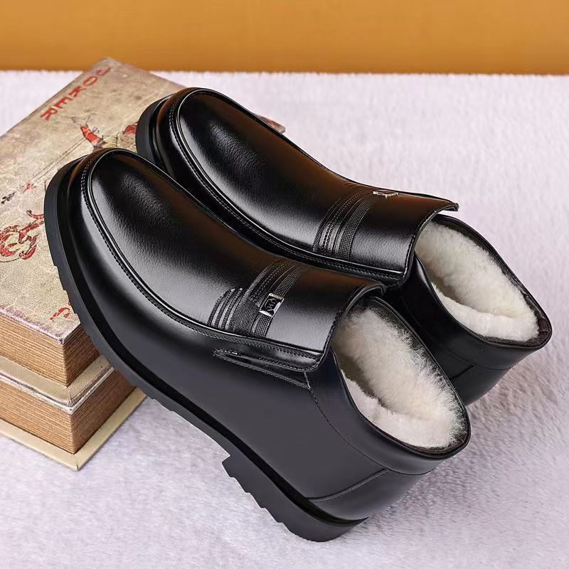 🔥【38-44】2025 Zapatos de invierno engrosados para hombre Cachemira de cuero genuino Resistente al frío y al calor