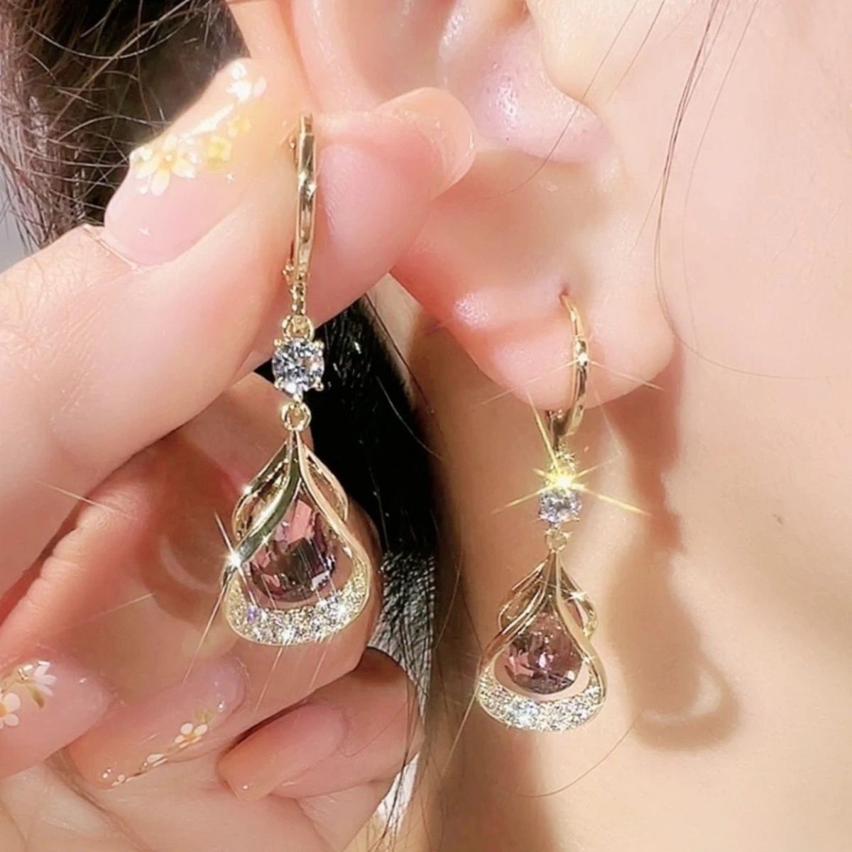 ✨【Kupte 1 a získejte 2 zdarma】😍 Magnetické náušnice s lymfatickým průtokem