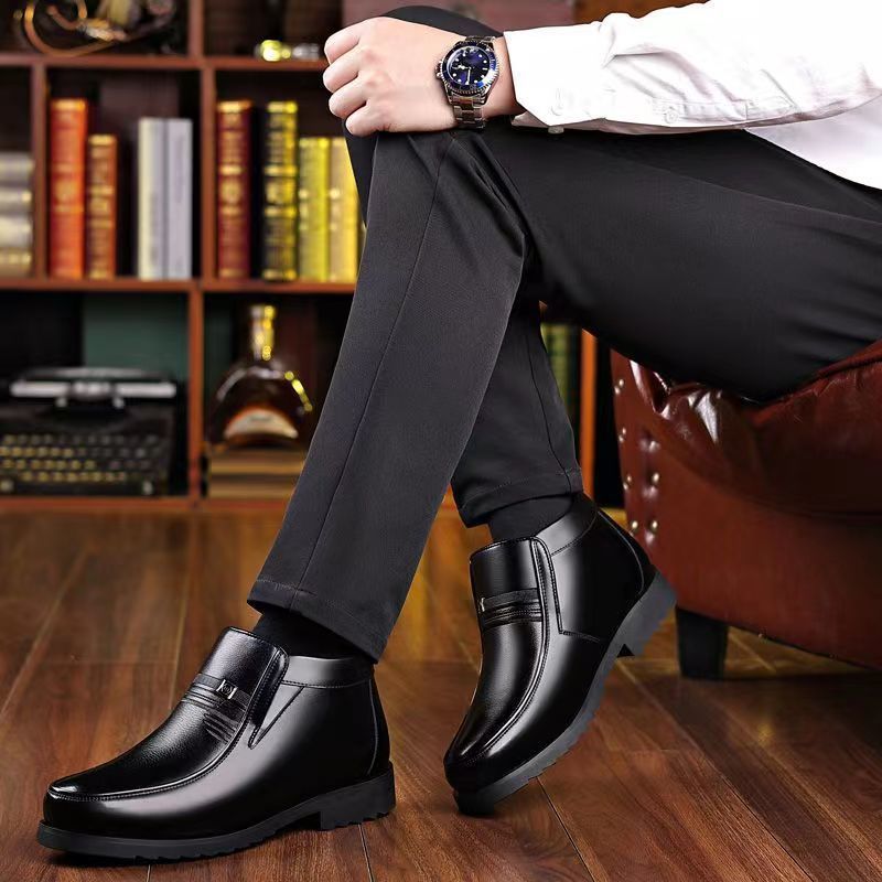 🔥【38-44】2025 Zapatos de invierno engrosados para hombre Cachemira de cuero genuino Resistente al frío y al calor